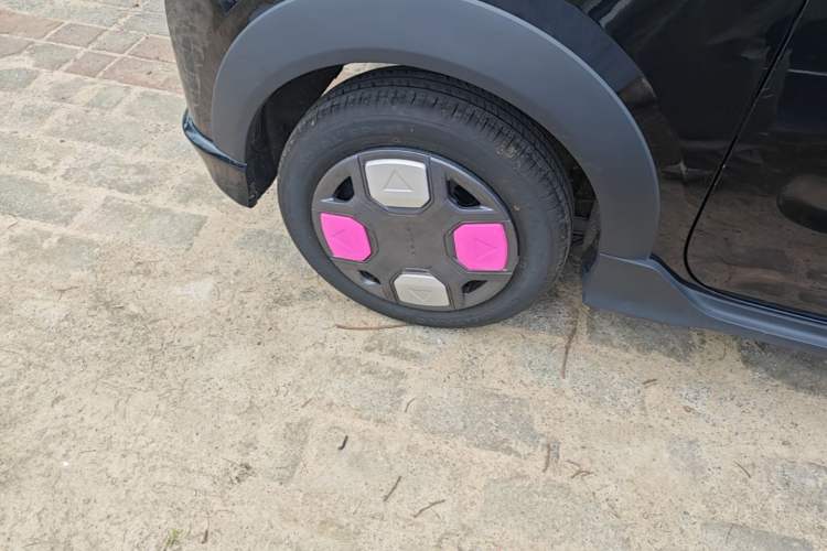 Used Geely Galaxy Panda 2025 210km Panda Kart Right Rear Wheel Hub