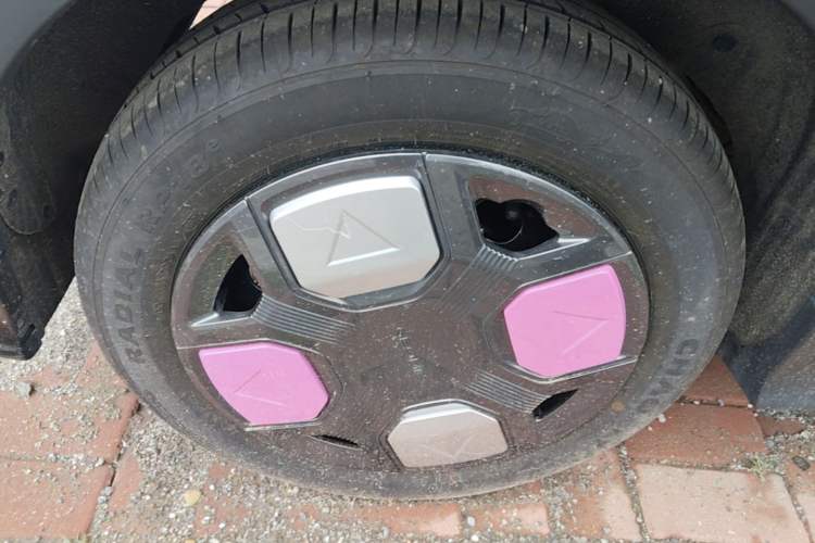 Used Geely Galaxy Panda 2025 210km Panda Kart Right Rear Wheel Hub