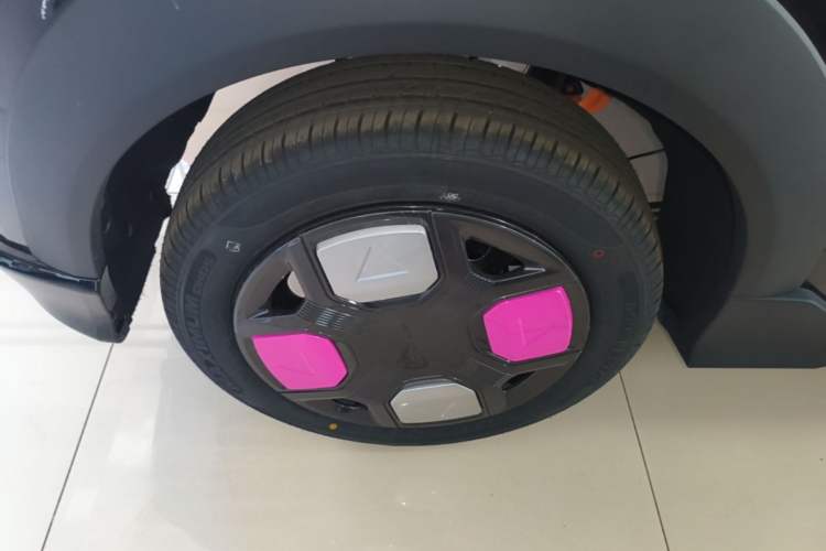 Used Geely Galaxy Panda 2025 210km Panda Kart Right Rear Wheel Hub