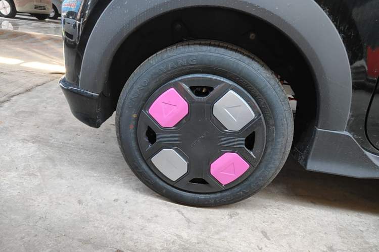 Used Geely Galaxy Panda 2025 210km Panda Kart Right Rear Wheel Hub