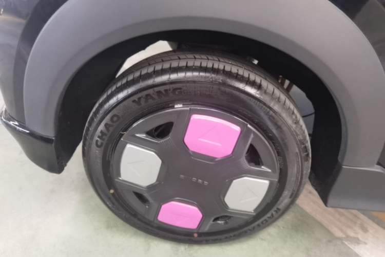 Used Geely Galaxy Panda 2025 210km Panda Kart Right Rear Wheel Hub
