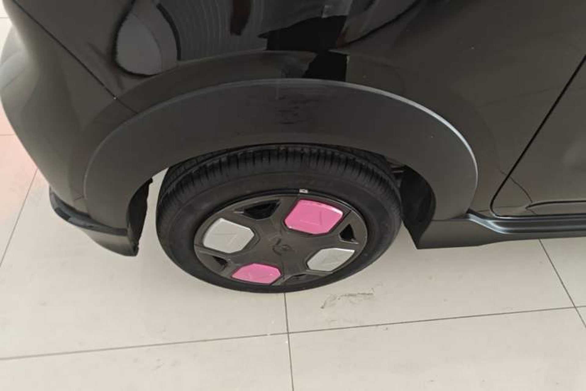 Used Geely Galaxy Panda 2025 210km Panda Kart Right Rear Wheel Hub