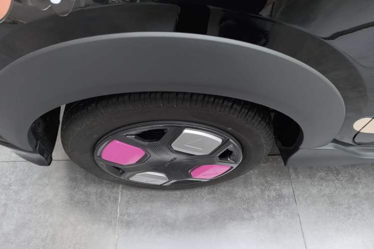 Used Geely Galaxy Panda 2025 210km Panda Kart Right Rear Wheel Hub