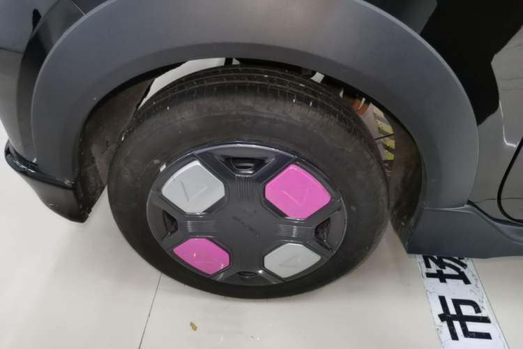 Used Geely Galaxy Panda 2025 210km Panda Kart Right Rear Wheel Hub