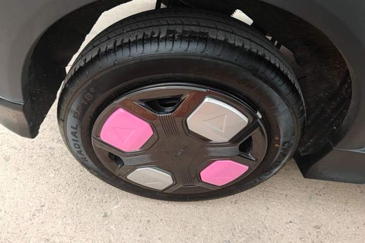 Used Geely Galaxy Panda 2025 210km Panda Kart Right Rear Wheel Hub