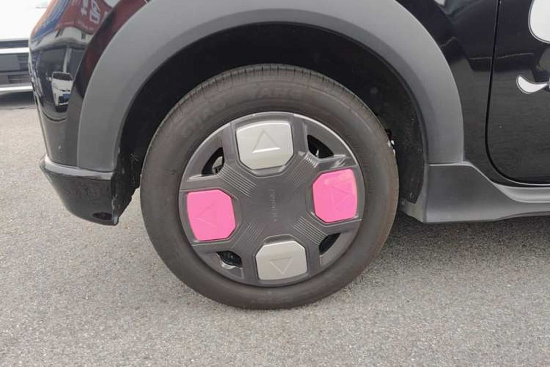 Used Geely Galaxy Panda 2025 210km Panda Kart Right Rear Wheel Hub