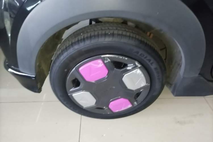 Used Geely Galaxy Panda 2025 210km Panda Kart Right Rear Wheel Hub