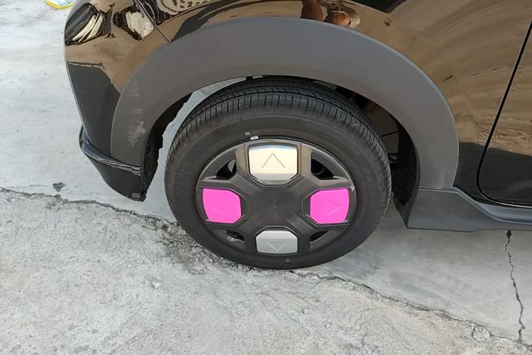 Used Geely Galaxy Panda 2025 210km Panda Kart Right Rear Wheel Hub