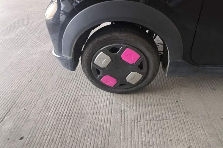 Used Geely Galaxy Panda 2025 210km Panda Kart Right Rear Wheel Hub