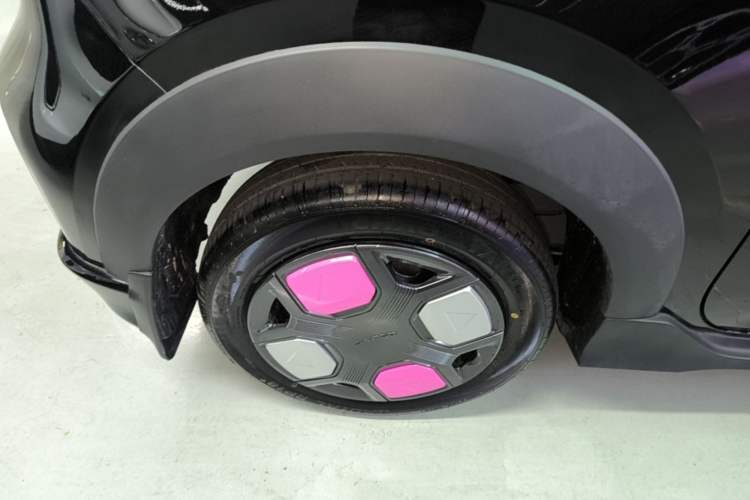 Used Geely Galaxy Panda 2025 210km Panda Kart Right Rear Wheel Hub