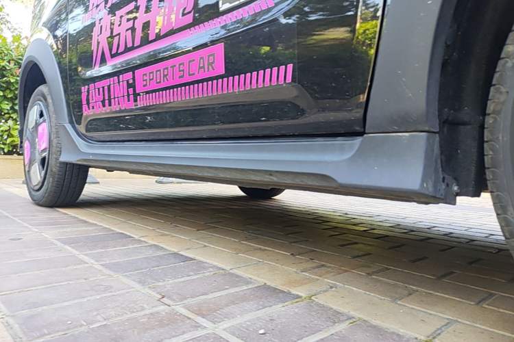 Used Geely Galaxy Panda 2025 210km Panda Kart Right Side Sill