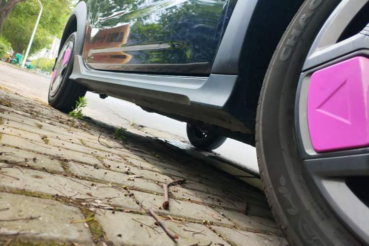 Used Geely Galaxy Panda 2025 210km Panda Kart Right Side Sill