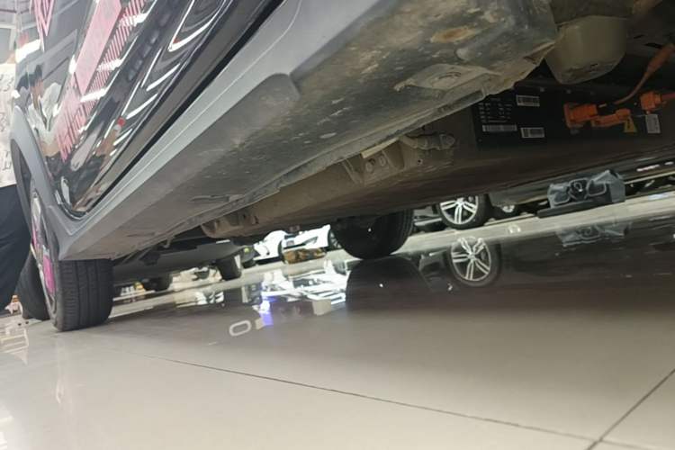 Used Geely Galaxy Panda 2025 210km Panda Kart Right Side Sill