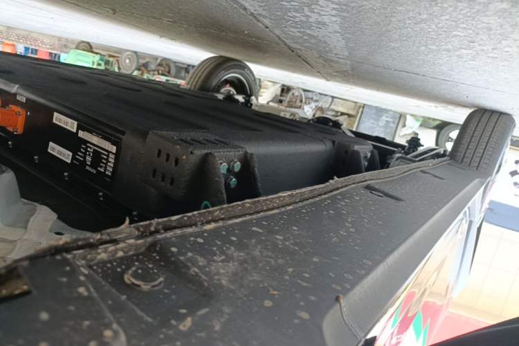 Used Geely Galaxy Panda 2025 210km Panda Kart Right Side Sill