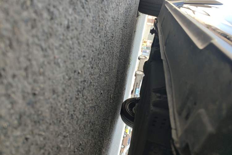 Used Geely Galaxy Panda 2025 210km Panda Kart Right Side Sill