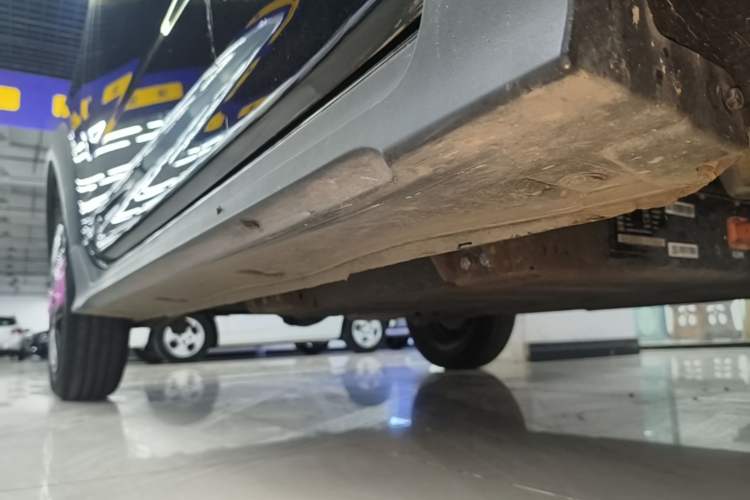 Used Geely Galaxy Panda 2025 210km Panda Kart Right Side Sill