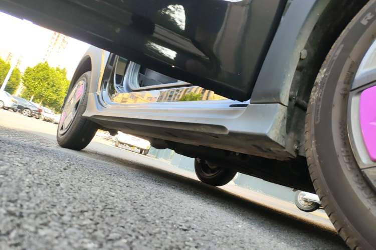 Used Geely Galaxy Panda 2025 210km Panda Kart Right Side Sill