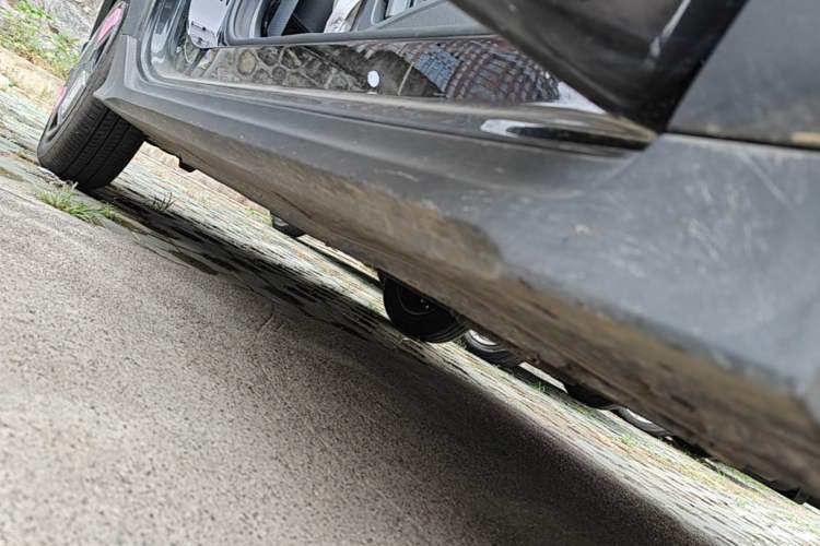 Used Geely Galaxy Panda 2025 210km Panda Kart Right Side Sill