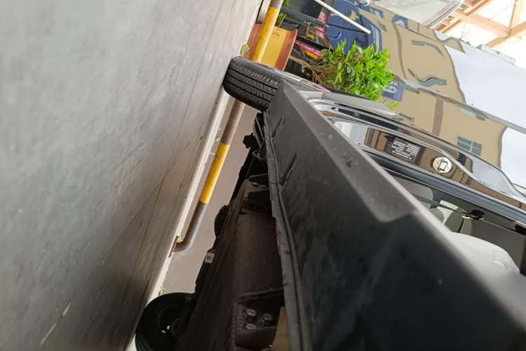 Used Geely Galaxy Panda 2025 210km Panda Kart Right Side Sill