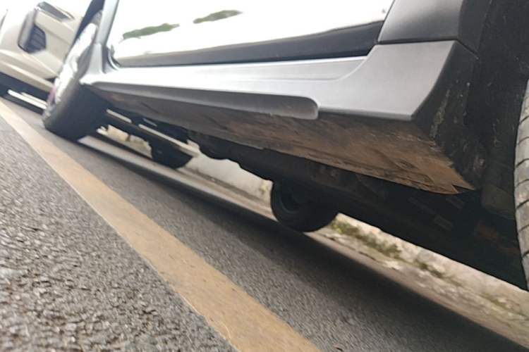 Used Geely Galaxy Panda 2025 210km Panda Kart Right Side Sill