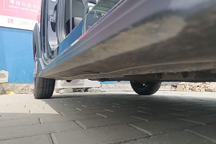 Used Geely Galaxy Panda 2025 210km Panda Kart Right Side Sill