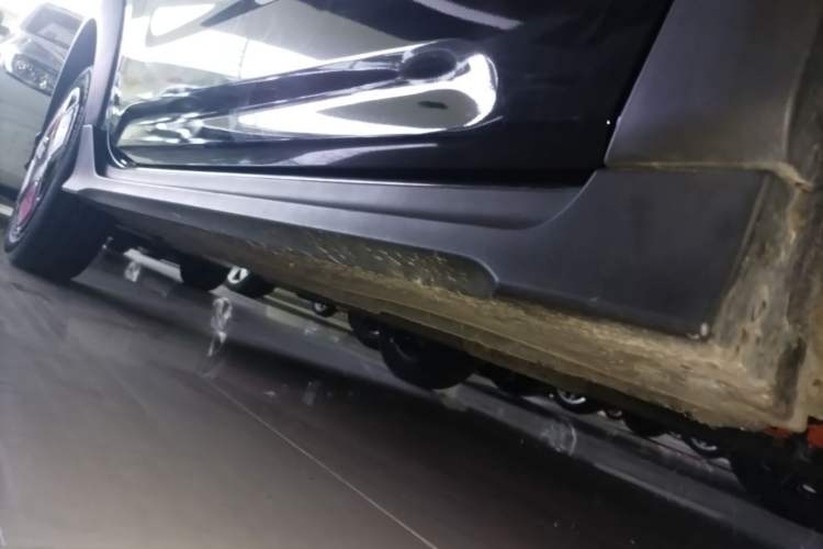 Used Geely Galaxy Panda 2025 210km Panda Kart Right Side Sill