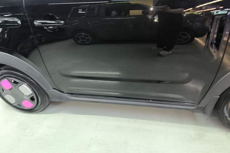 Used Geely Galaxy Panda 2025 210km Panda Kart Right Side Sill