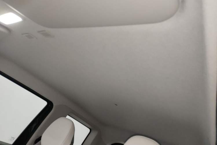 Used Geely Galaxy Panda 2025 210km Panda Kart Roof