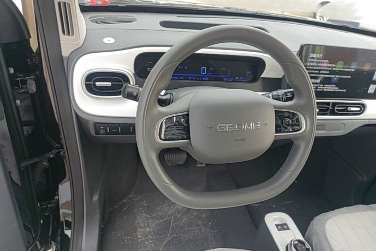 Used Geely Galaxy Panda 2025 210km Panda Kart Steering Wheel