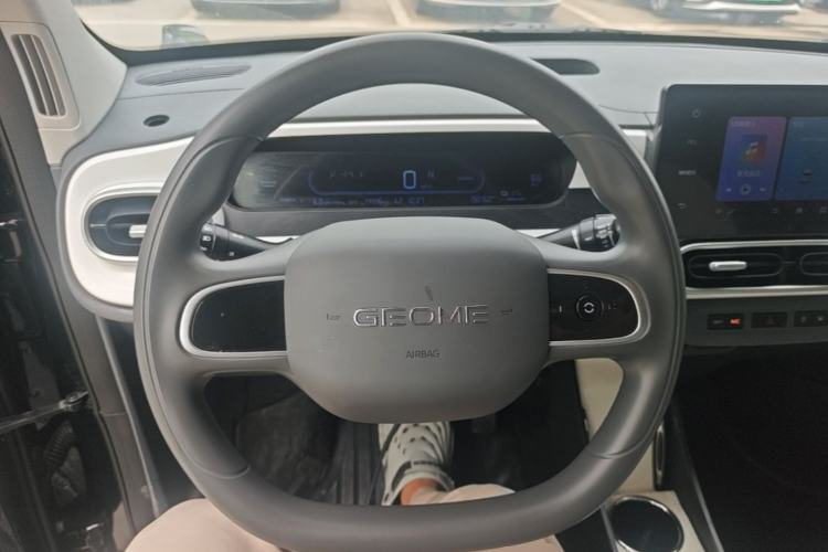 Used Geely Galaxy Panda 2025 210km Panda Kart Steering Wheel