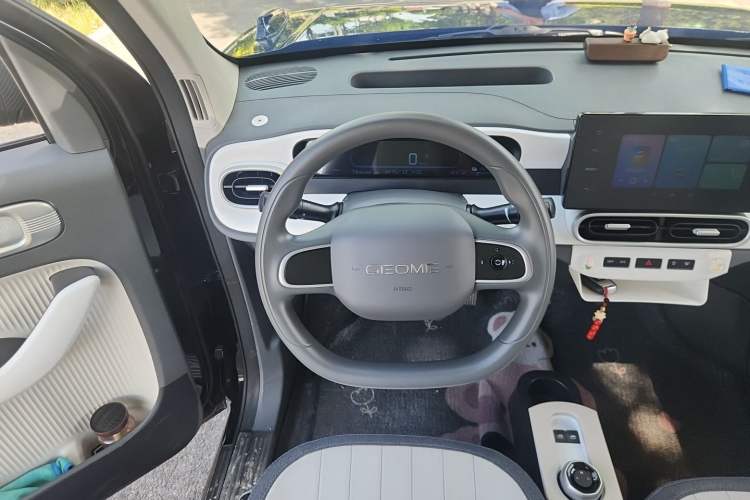 Used Geely Galaxy Panda 2025 210km Panda Kart Steering Wheel