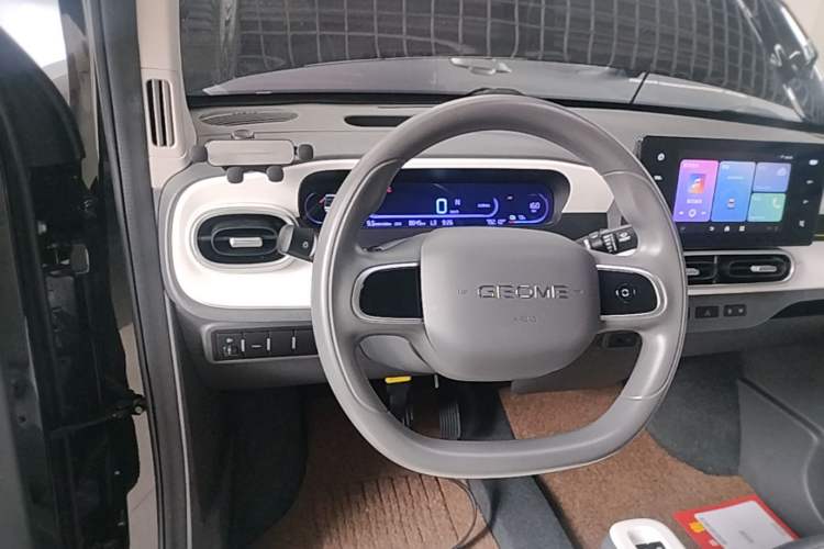 Used Geely Galaxy Panda 2025 210km Panda Kart Steering Wheel