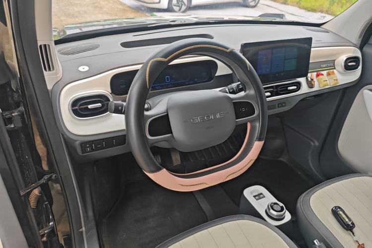 Used Geely Galaxy Panda 2025 210km Panda Kart Steering Wheel