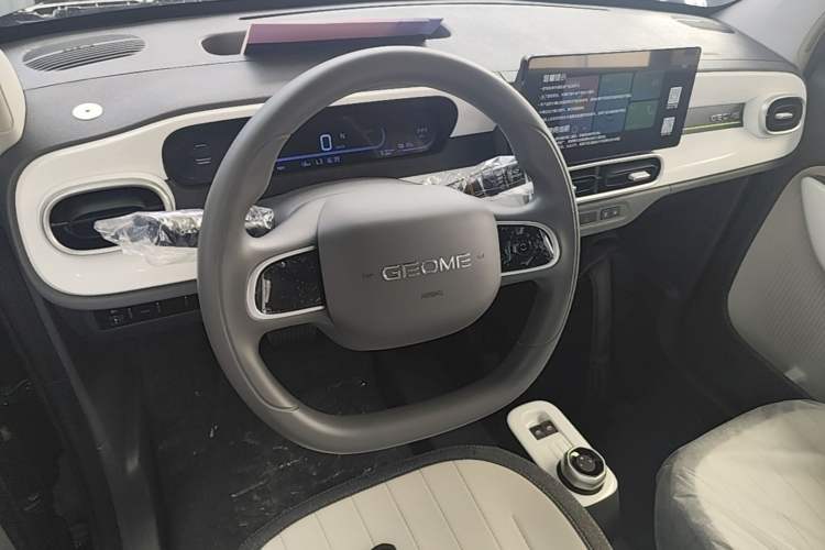 Used Geely Galaxy Panda 2025 210km Panda Kart Steering Wheel