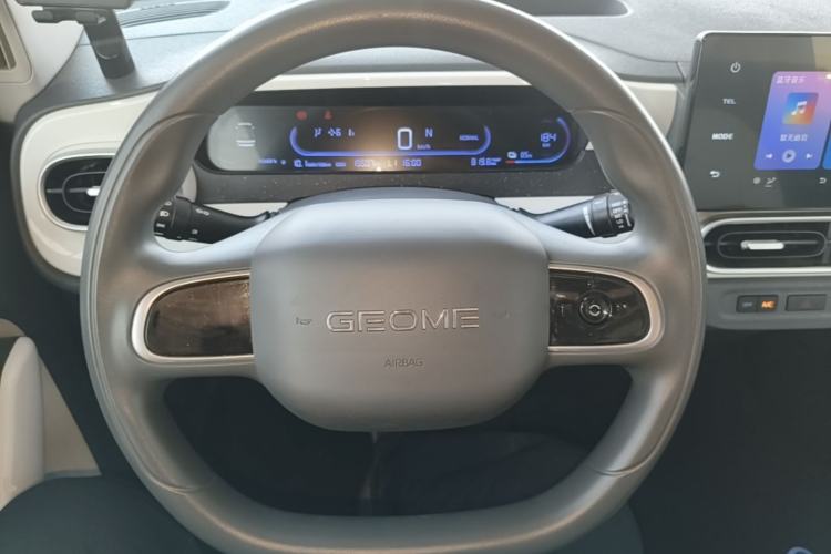 Used Geely Galaxy Panda 2025 210km Panda Kart Steering Wheel