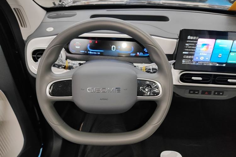 Used Geely Galaxy Panda 2025 210km Panda Kart Steering Wheel