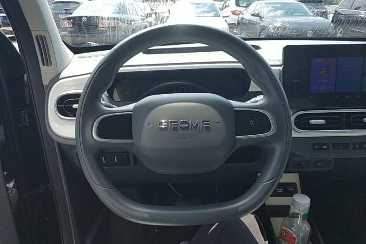 Used Geely Galaxy Panda 2025 210km Panda Kart Steering Wheel