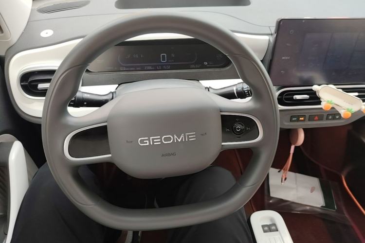 Used Geely Galaxy Panda 2025 210km Panda Kart Steering Wheel