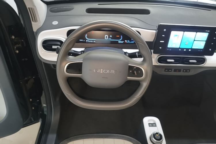 Used Geely Galaxy Panda 2025 210km Panda Kart Steering Wheel