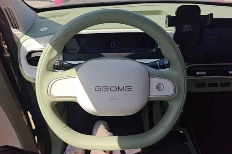 Used Geely Galaxy Panda 2025 210km Panda Rider Steering Wheel