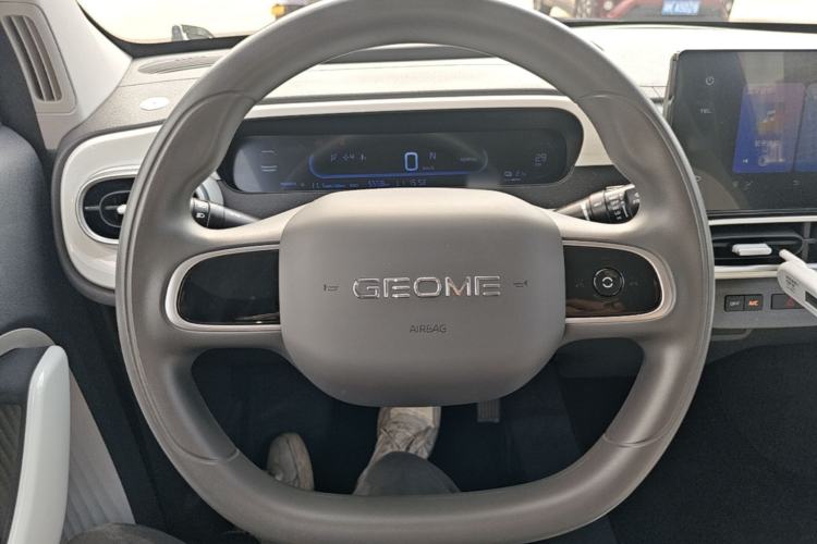 Used Geely Galaxy Panda 2025 210km Panda Kart Steering Wheel