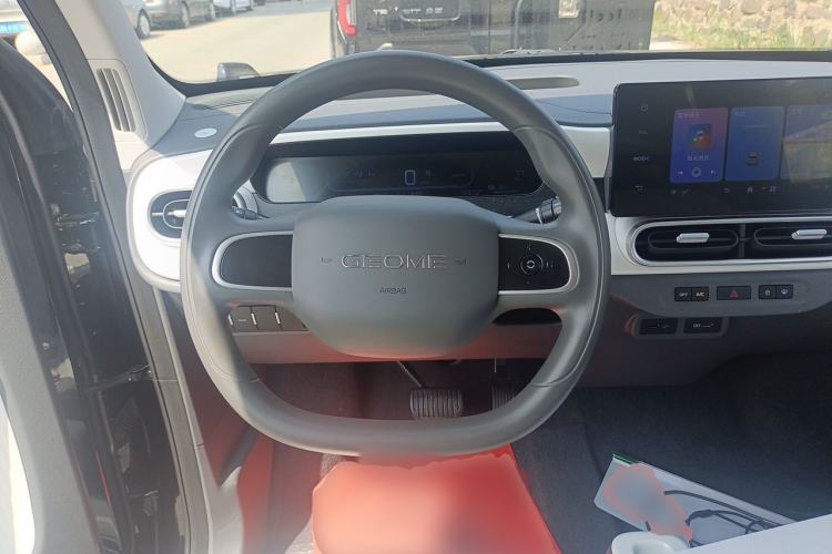 Used Geely Galaxy Panda 2025 210km Panda Kart Steering Wheel