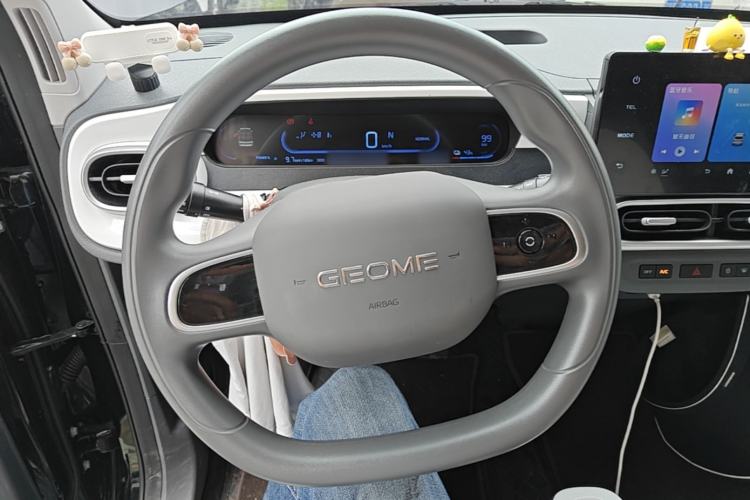 Used Geely Galaxy Panda 2025 210km Panda Kart Steering Wheel