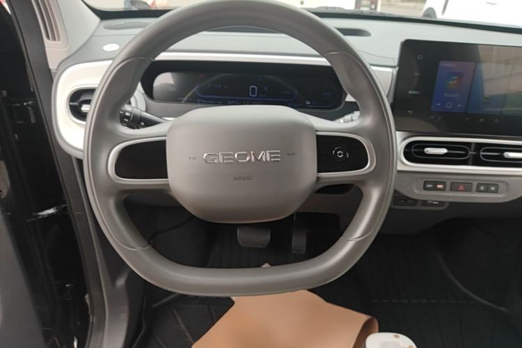 Used Geely Galaxy Panda 2025 210km Panda Kart Steering Wheel