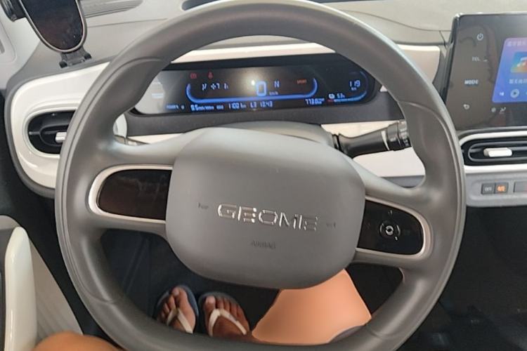 Used Geely Galaxy Panda 2025 210km Panda Kart Steering Wheel
