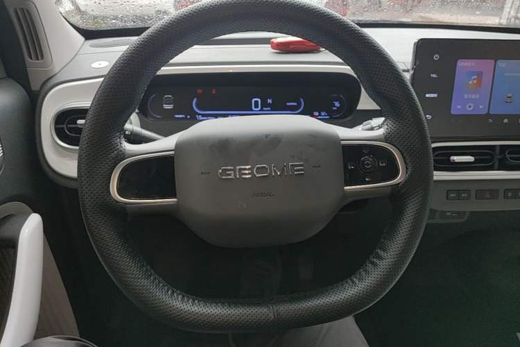 Used Geely Galaxy Panda 2025 210km Panda Kart Steering Wheel