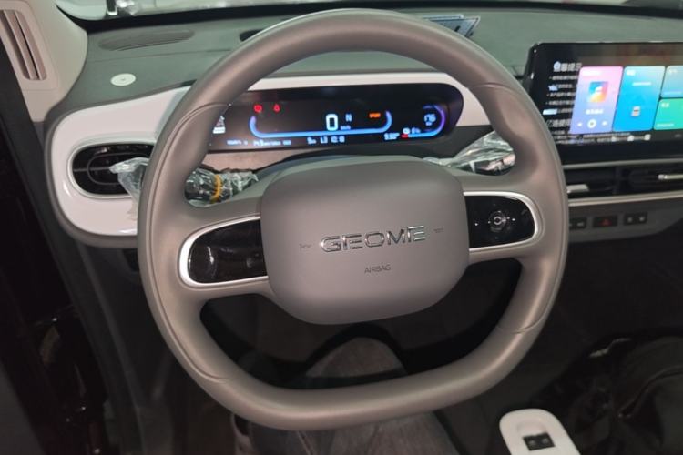 Used Geely Galaxy Panda 2025 210km Panda Kart Steering Wheel