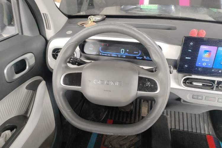 Used Geely Galaxy Panda 2025 210km Panda Kart Steering Wheel