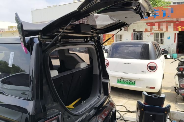 Used Geely Galaxy Panda 2025 210km Panda Kart Trunk