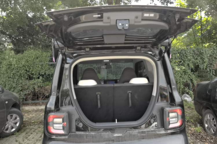 Used Geely Galaxy Panda 2025 210km Panda Kart Trunk
